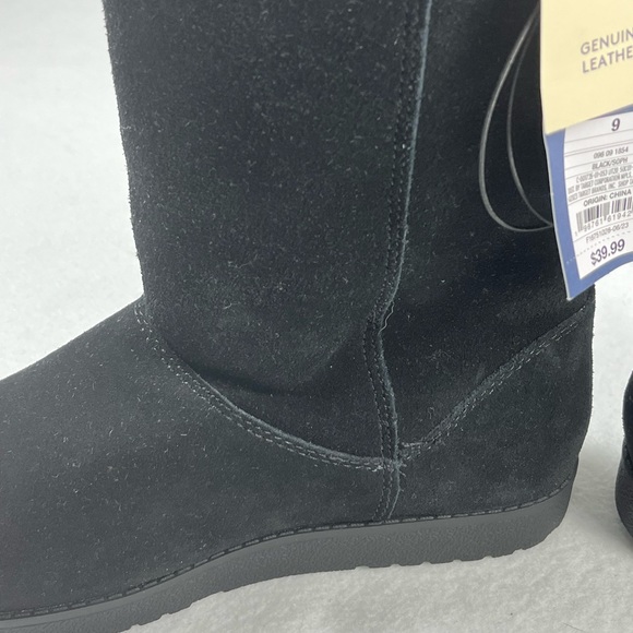Universal Thread Black Suede Leather Boots• Women’s Size 9• New - Picture 4 of 9